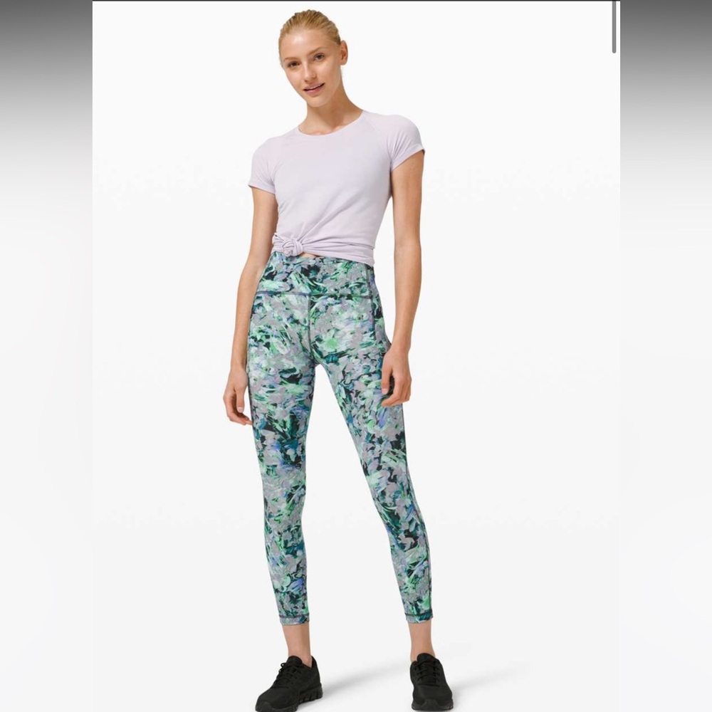 Lululemon Swift Speed High Rise Tight 25”